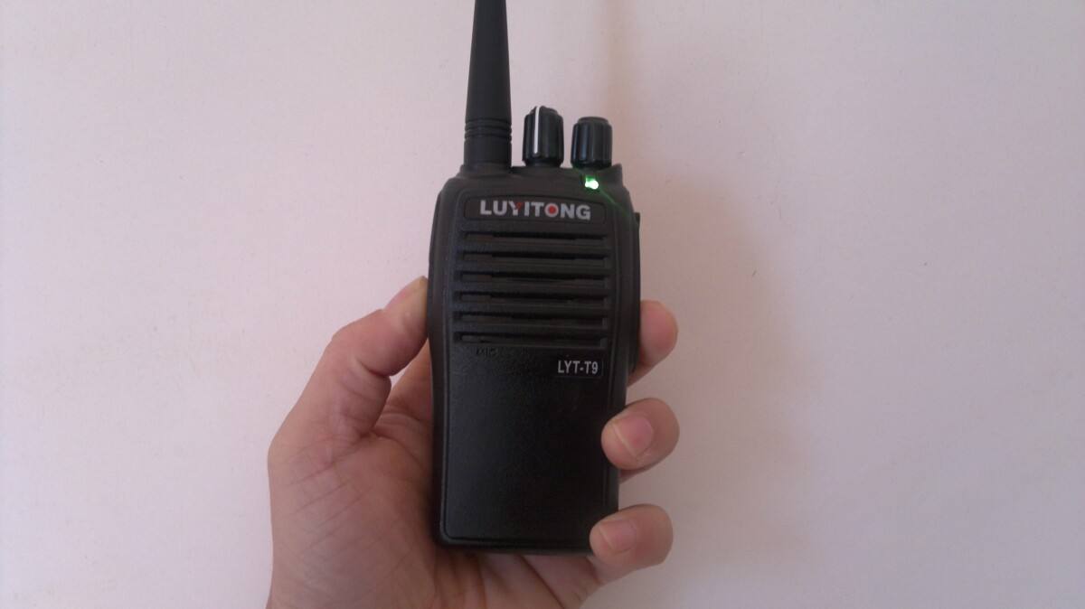 選擇警用對(duì)講機(jī)可以從哪些方面入手